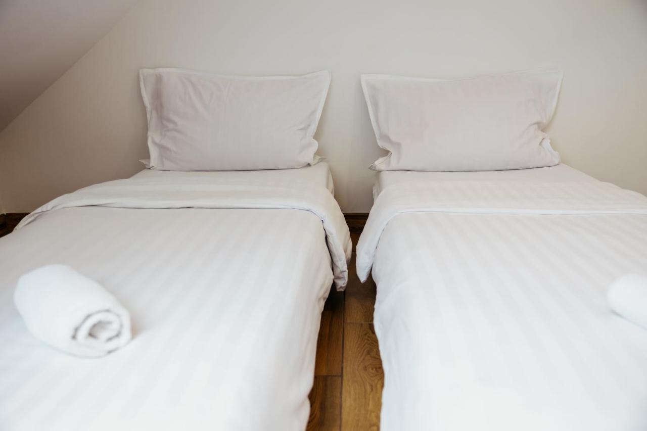 Hotelik Maria Шчитно Екстериор снимка