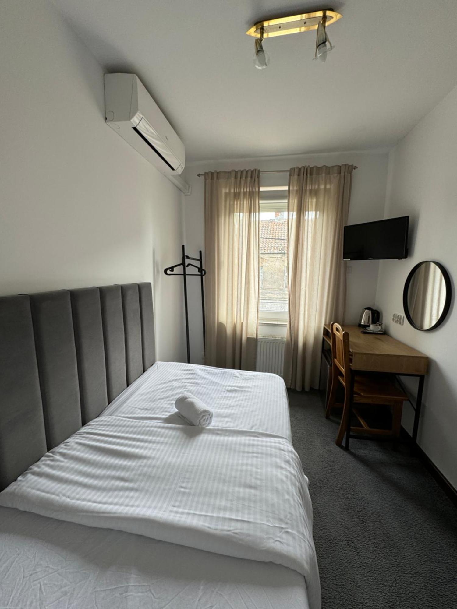 Hotelik Maria Шчитно Екстериор снимка