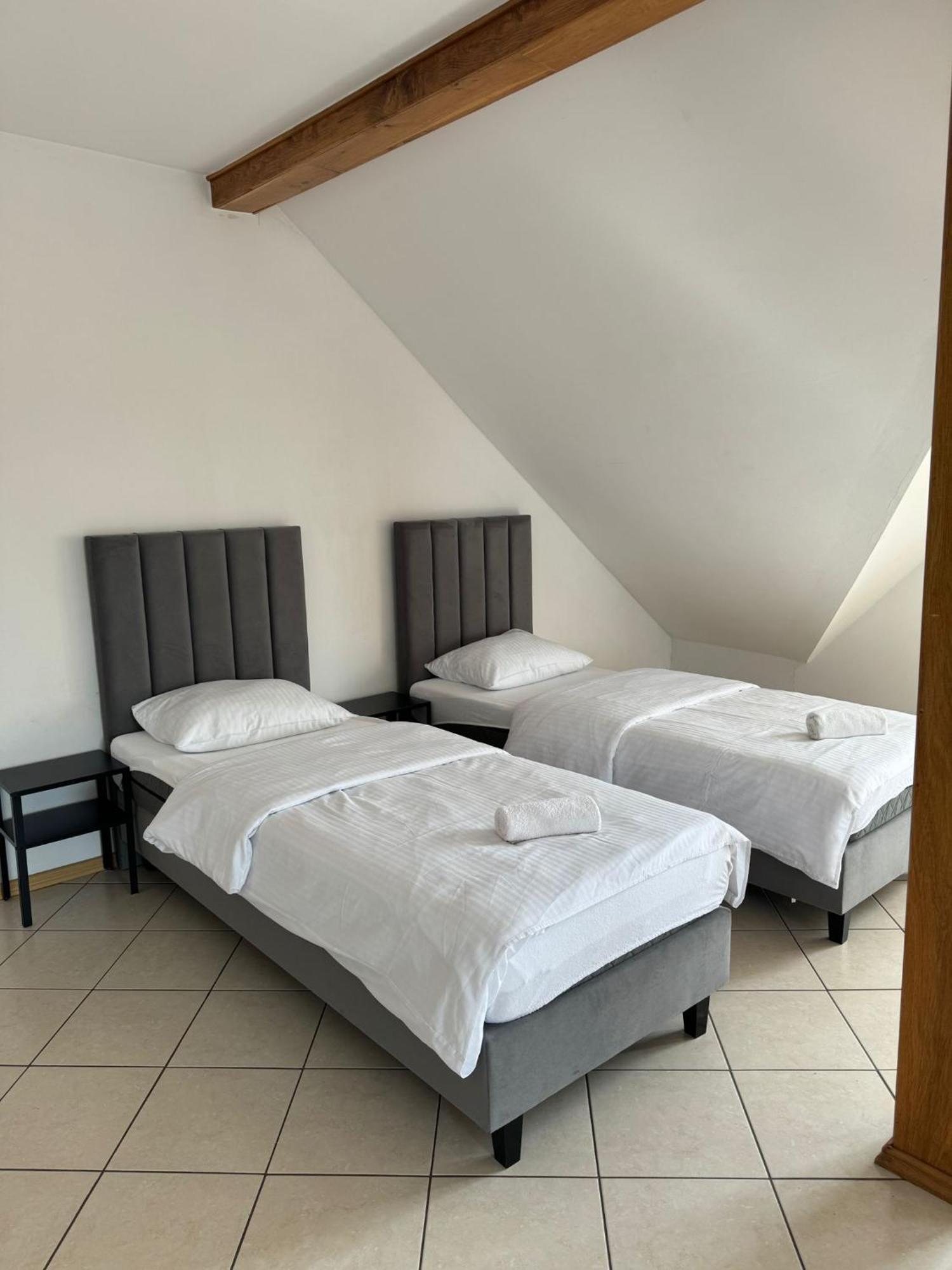 Hotelik Maria Шчитно Екстериор снимка